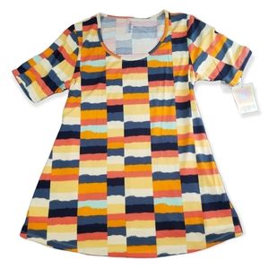 3/$30 LuLaRoe Multicolored Perfect T